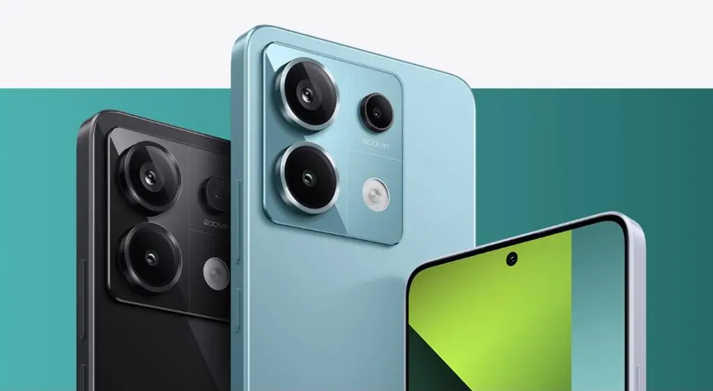 Três smarphones em diferentes ângulos. Redmi Note 13 Pro 5G