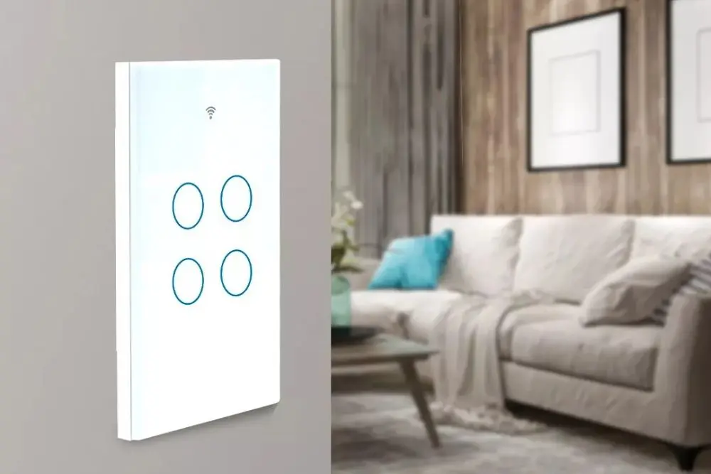Interruptor Wifi Inteligente – Haiz em uma parede cinza e um sofá ao fundo com quadros na parede.