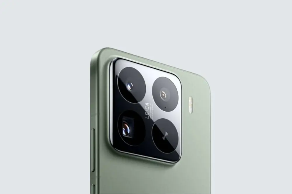 Câmera com selo Leica.