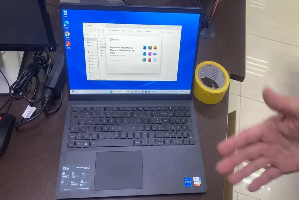 dell-Inspiron-I15-I120K-A35P-é-bom-vale-a-pena-em-2025