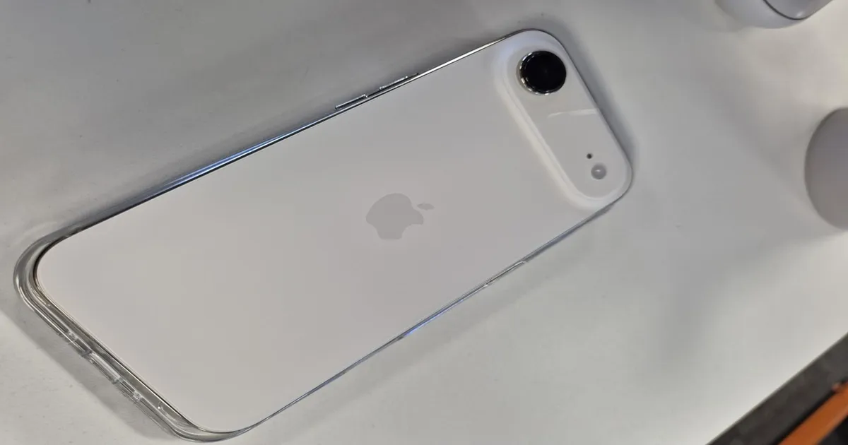 Apple iPhone Air