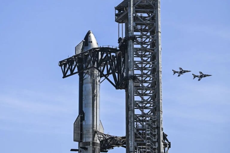 Cards Against Humanity resolve processo de invasão contra a SpaceX