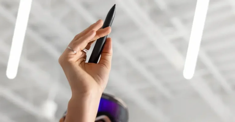 Logitech lança caneta digital muse para apple vision pro