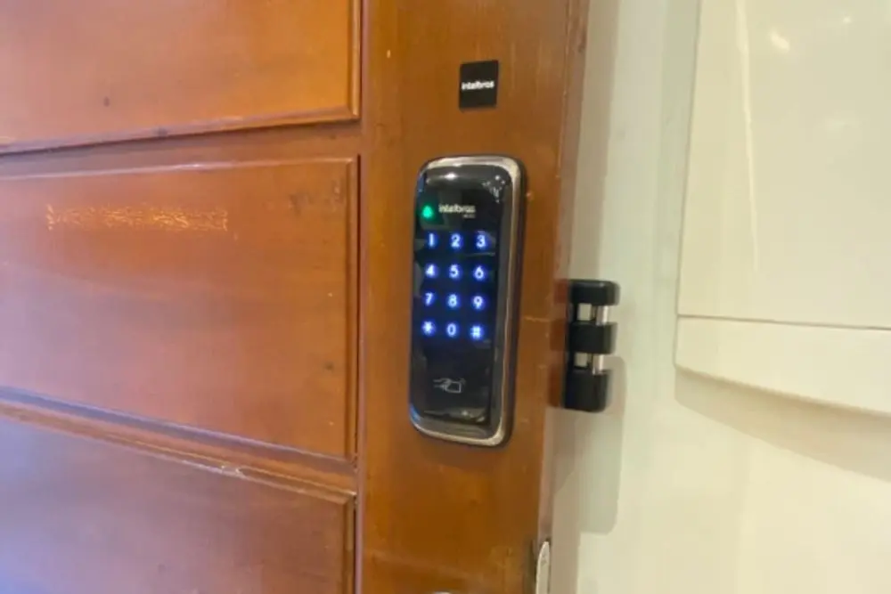 Melhor fechadura digital 2025