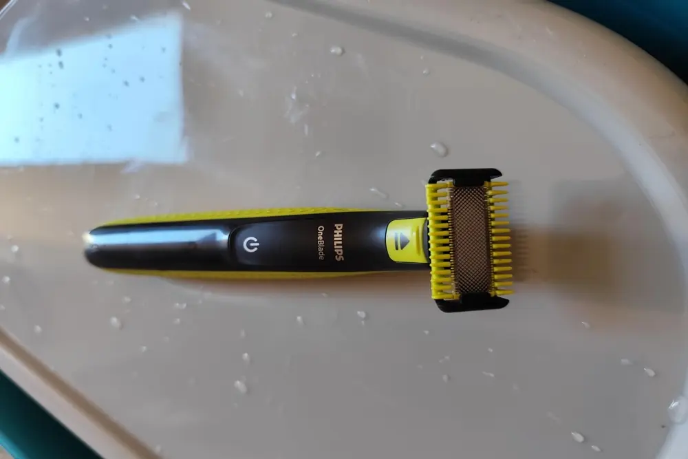 Aparador-de-pelos-Philips-OneBlade-vale-a-pena