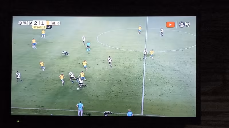 Fire stick ligada em um canal do youtube