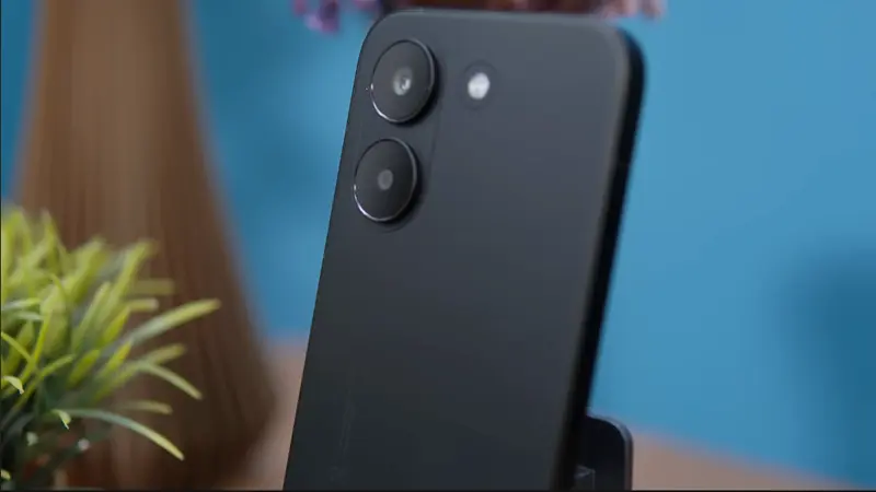 Imagem exibindo as duas Câmeras trazeiras do Câmeras do Poco X8 PRO