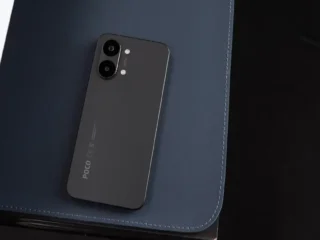 OCO X8 PRO MAX na cor preto com tela AMOLED de 3500 nits e bateria de 8500 mAh em destaque na parte traseira