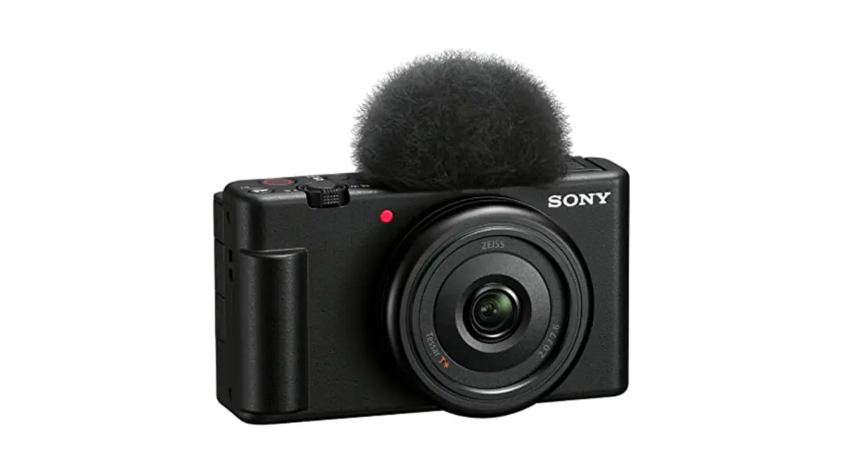 5 Câmeras Mirrorless Custo-benefício Para Iniciantes - Guia 2026 11 Câmeras Mirrorless modelo Sony ZV-1F em um fundo branco