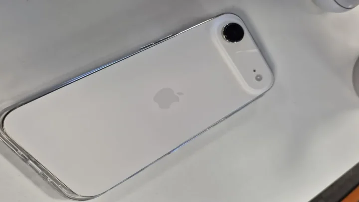 Apple iPhone Air