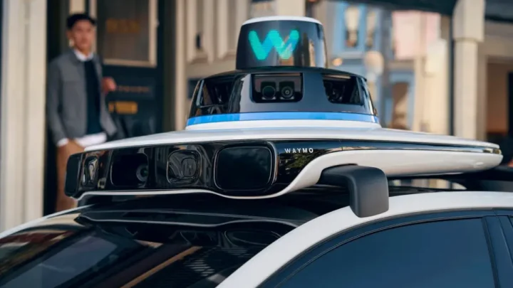 Waymo lança robotáxi em londres em 2026
