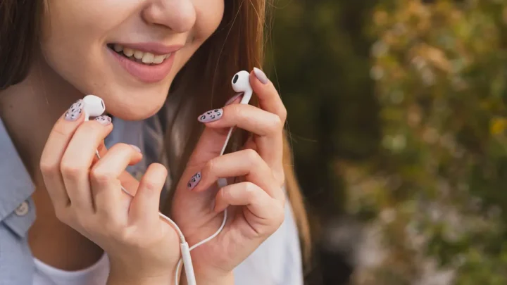 Os Fones de Ouvido Com Fio Voltaram