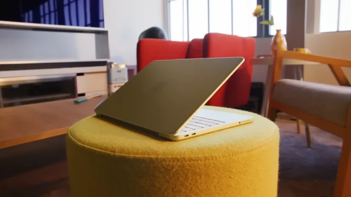 MacBook Neo na cor amarelo citrico com tela Liquid Retina de 13 polegadas e chip A18 Pro para Apple Intelligence